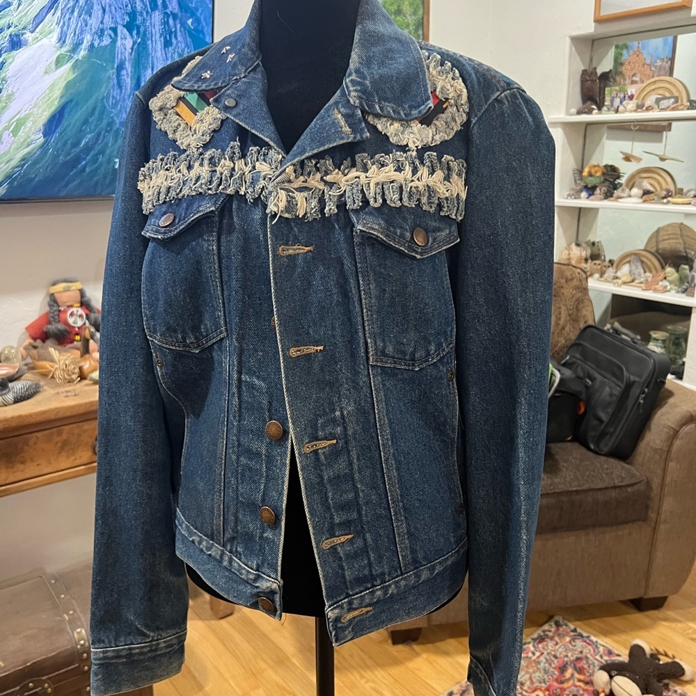 1980s Unique Ladies Denim Jacket with appliqués & metal stars